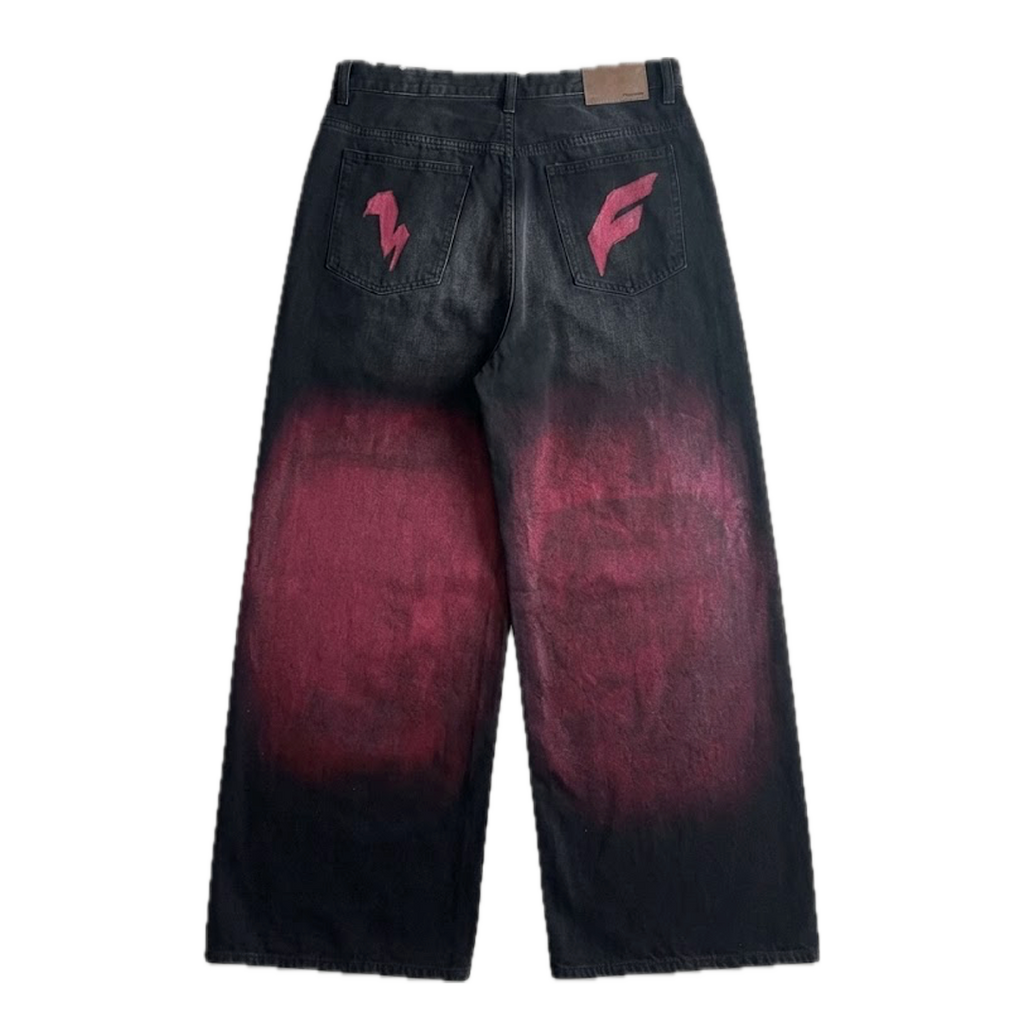 Jeans SuperBaggy/Wide straight di seconda mano customizzato.